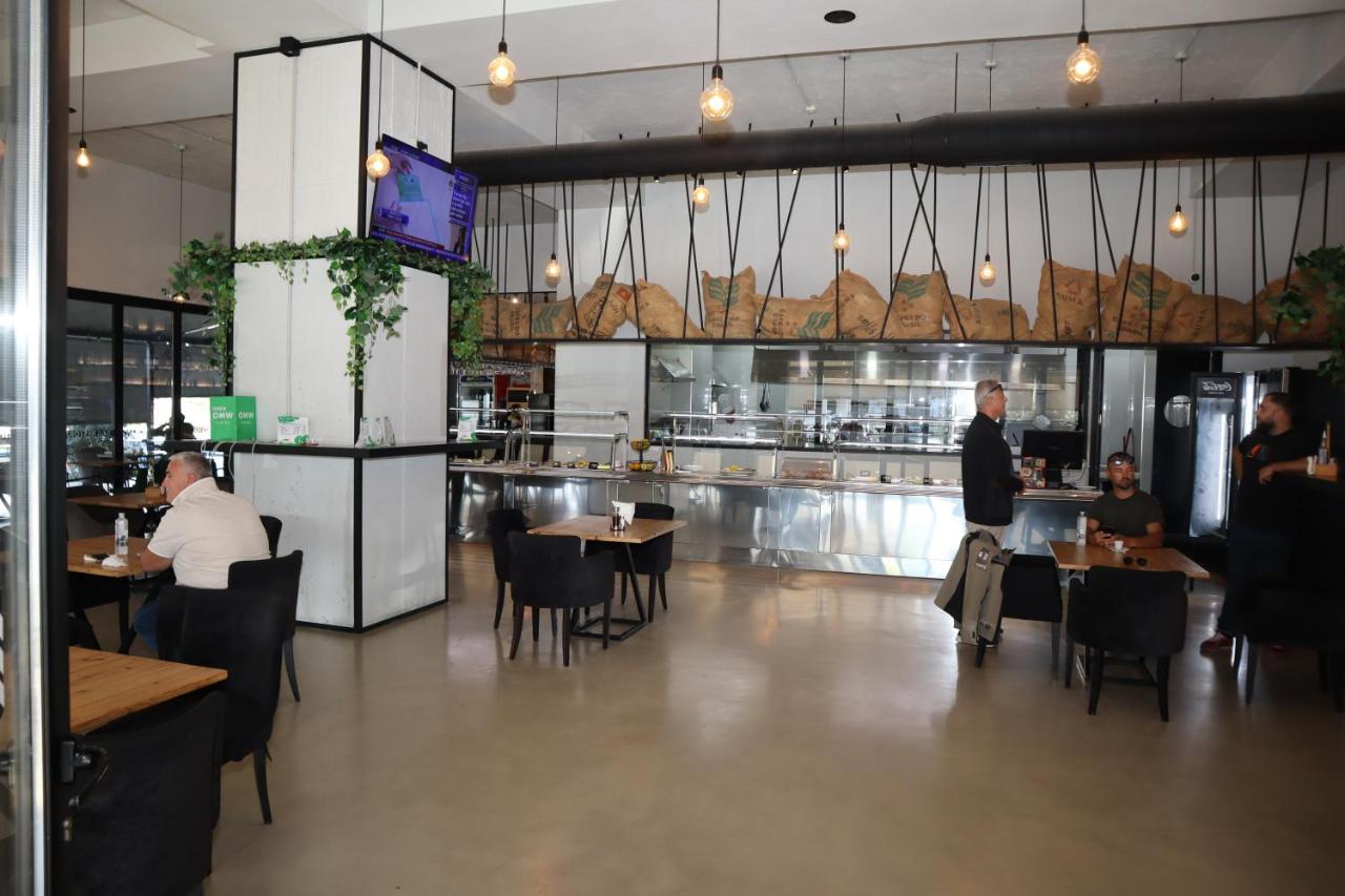 Hotel OMW Vore — Restaurant